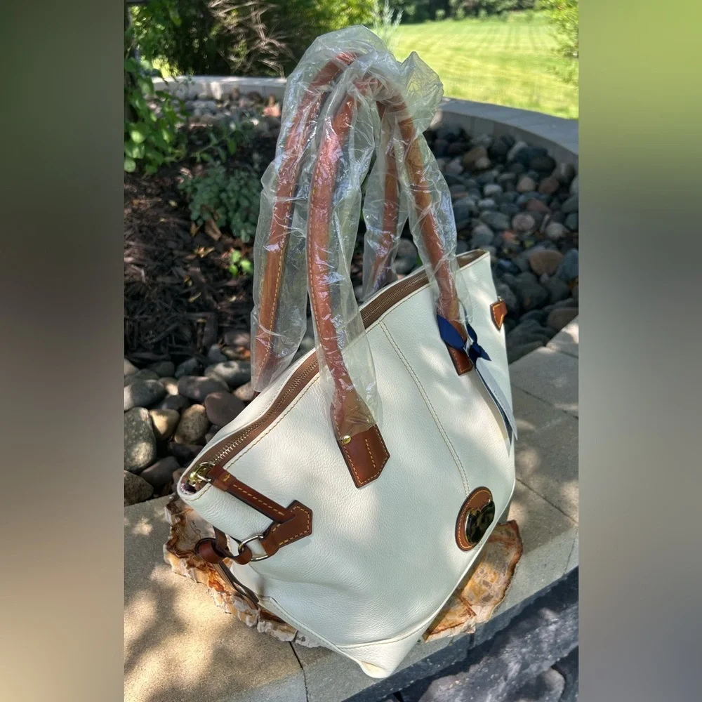 Vintage Dooney & Bourke Fairfield White Camposa Domed Tortoiseshell Satchel NWT - Picture 6 of 16